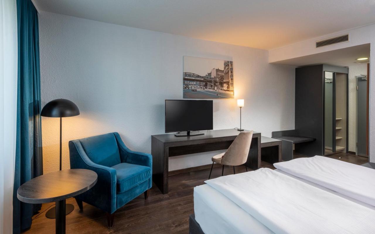 City Hotel Berlin East Exterior photo
