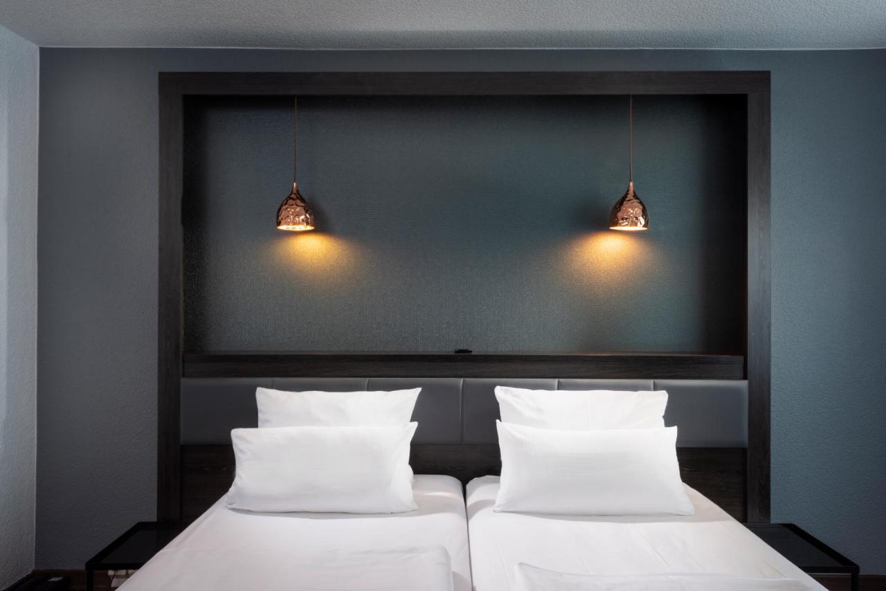 City Hotel Berlin East Exterior photo